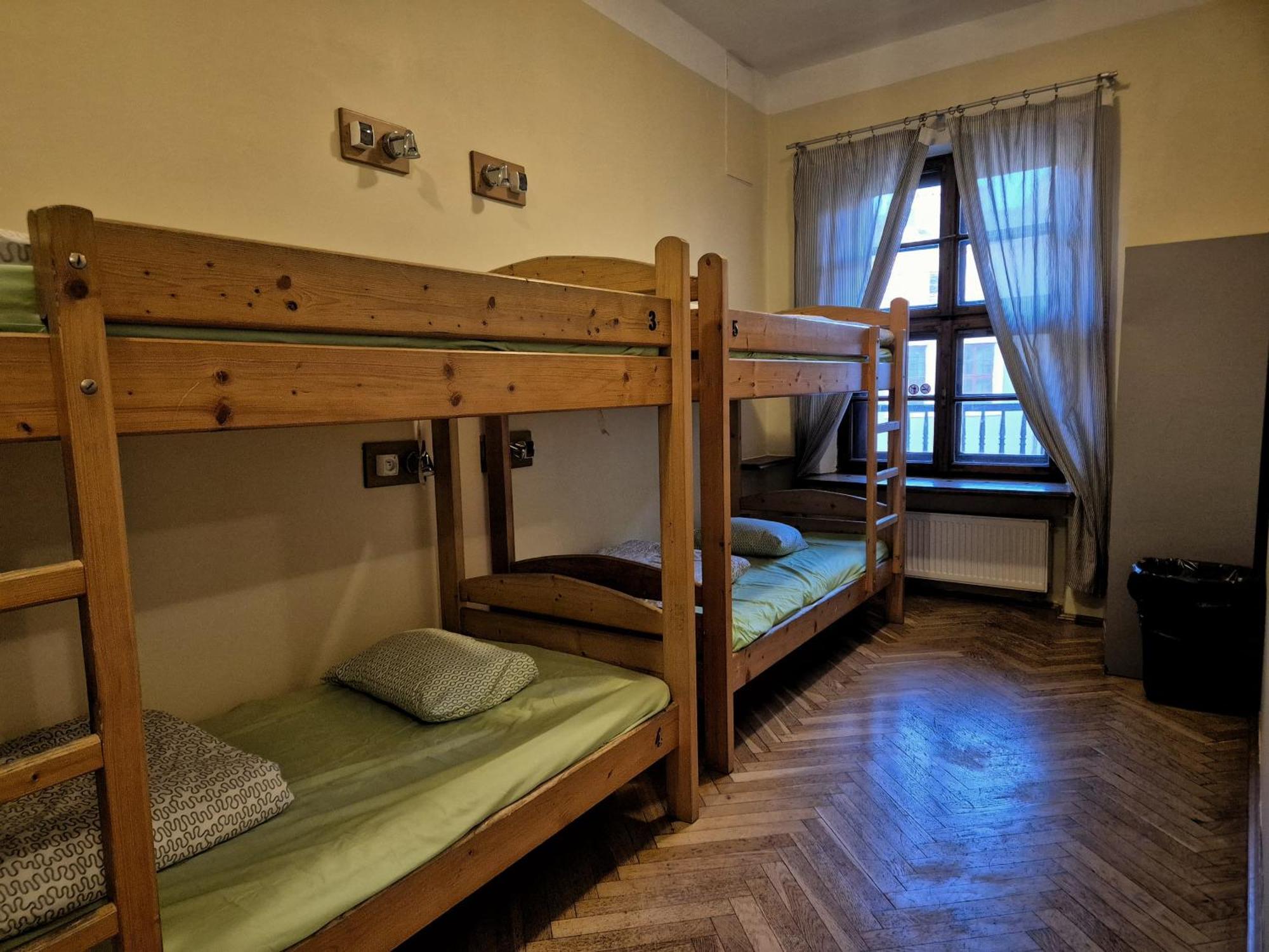 50 People Apartment 克拉科夫 外观 照片