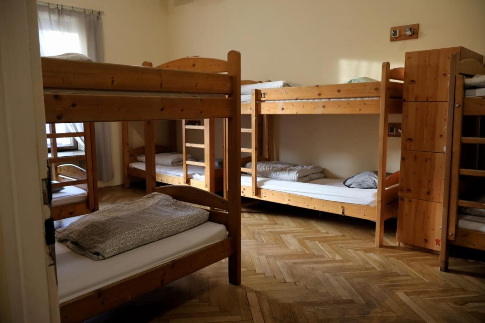 50 People Apartment 克拉科夫 外观 照片