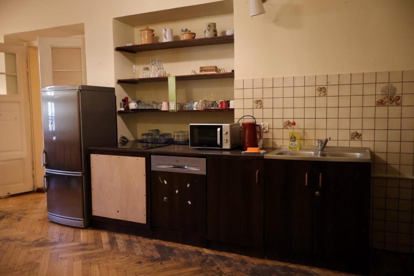 50 People Apartment 克拉科夫 外观 照片